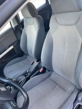 Seat Leon, снимка 4 - Автомобили и джипове - 44567845