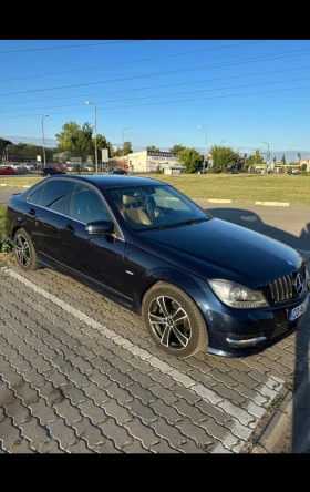 Mercedes-Benz C 220, снимка 4