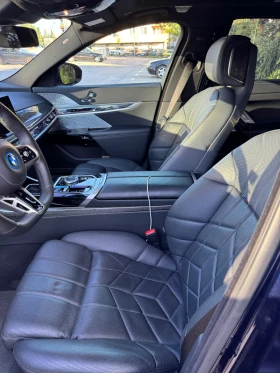 BMW i7 | Mobile.bg    8