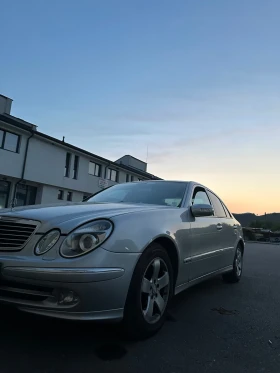    Mercedes-Benz E 270