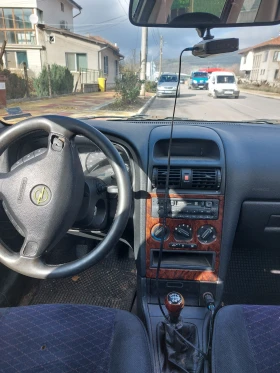 Opel Astra 1.6, снимка 2