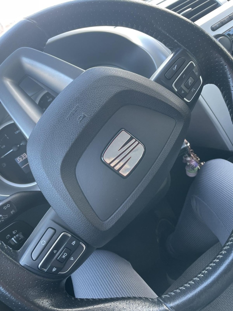 Seat Leon, снимка 7 - Автомобили и джипове - 44567845