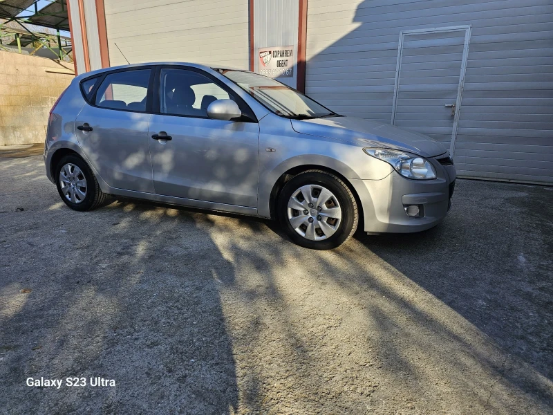 Hyundai I30 1.6 crdi, снимка 4 - Автомобили и джипове - 47803248