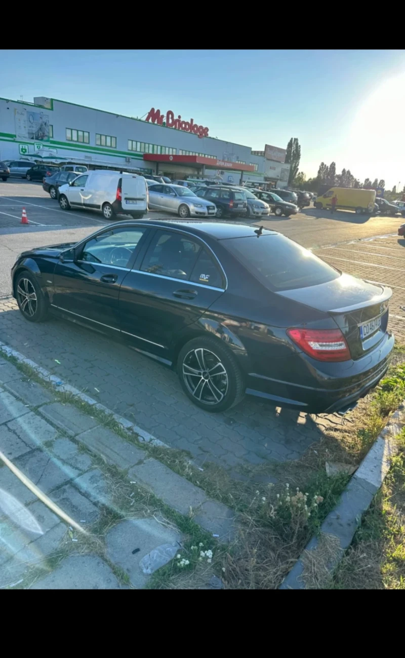 Mercedes-Benz C 220, снимка 5 - Автомобили и джипове - 47908245