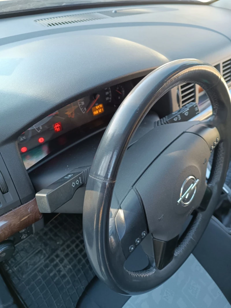 Opel Vectra 2.2, снимка 6 - Автомобили и джипове - 48717829