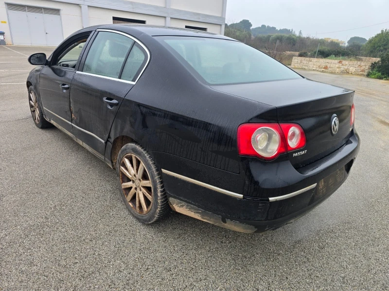 VW Passat 2.0 thi 140ks, снимка 6 - Автомобили и джипове - 49234646