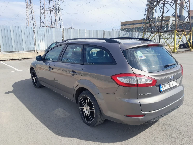 Ford Mondeo 1.6 турбо, снимка 4 - Автомобили и джипове - 49594716