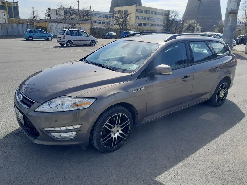 Ford Mondeo 1.6 турбо, снимка 2 - Автомобили и джипове - 49594716