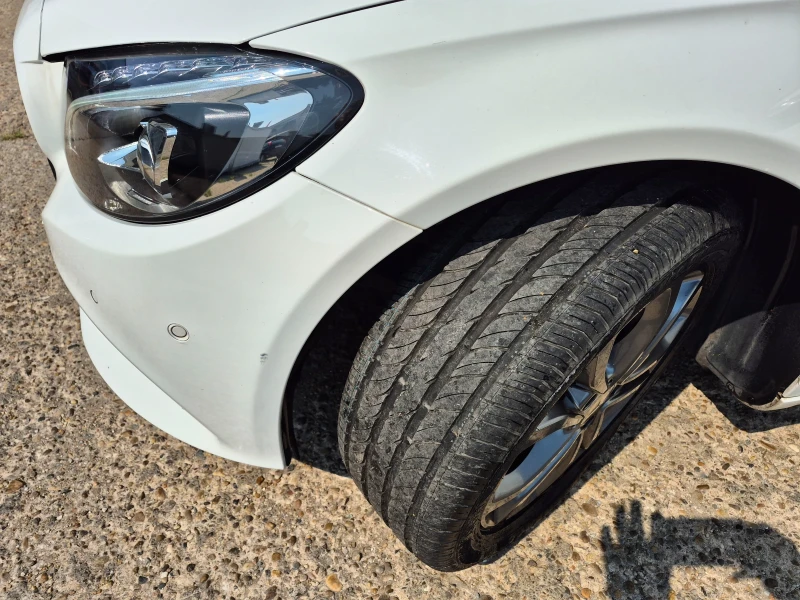 Mercedes-Benz C 220 НАВИГАЦИЯ АВТОМАТИК, снимка 8 - Автомобили и джипове - 51295766