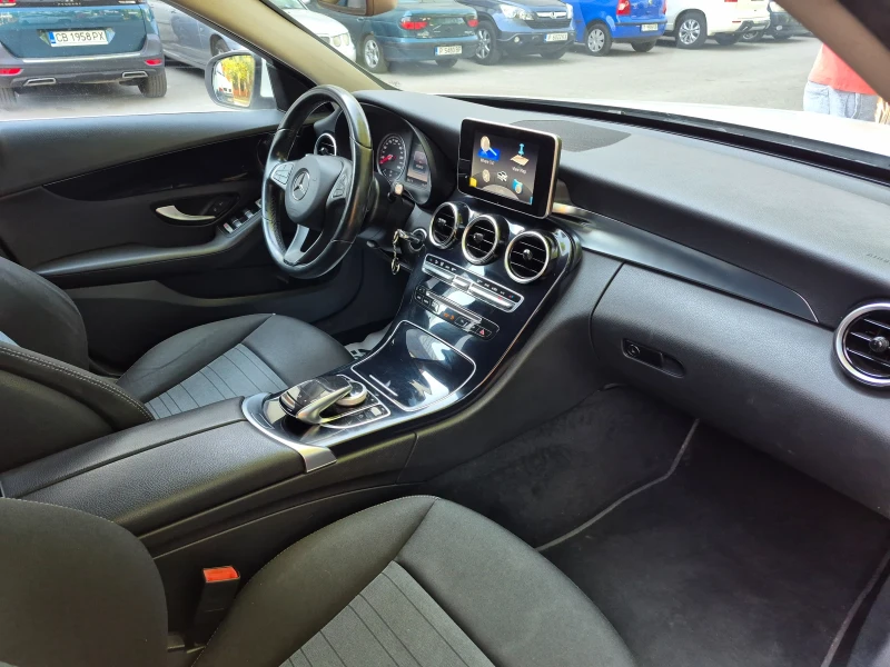 Mercedes-Benz C 220 НАВИГАЦИЯ АВТОМАТИК, снимка 10 - Автомобили и джипове - 51295766