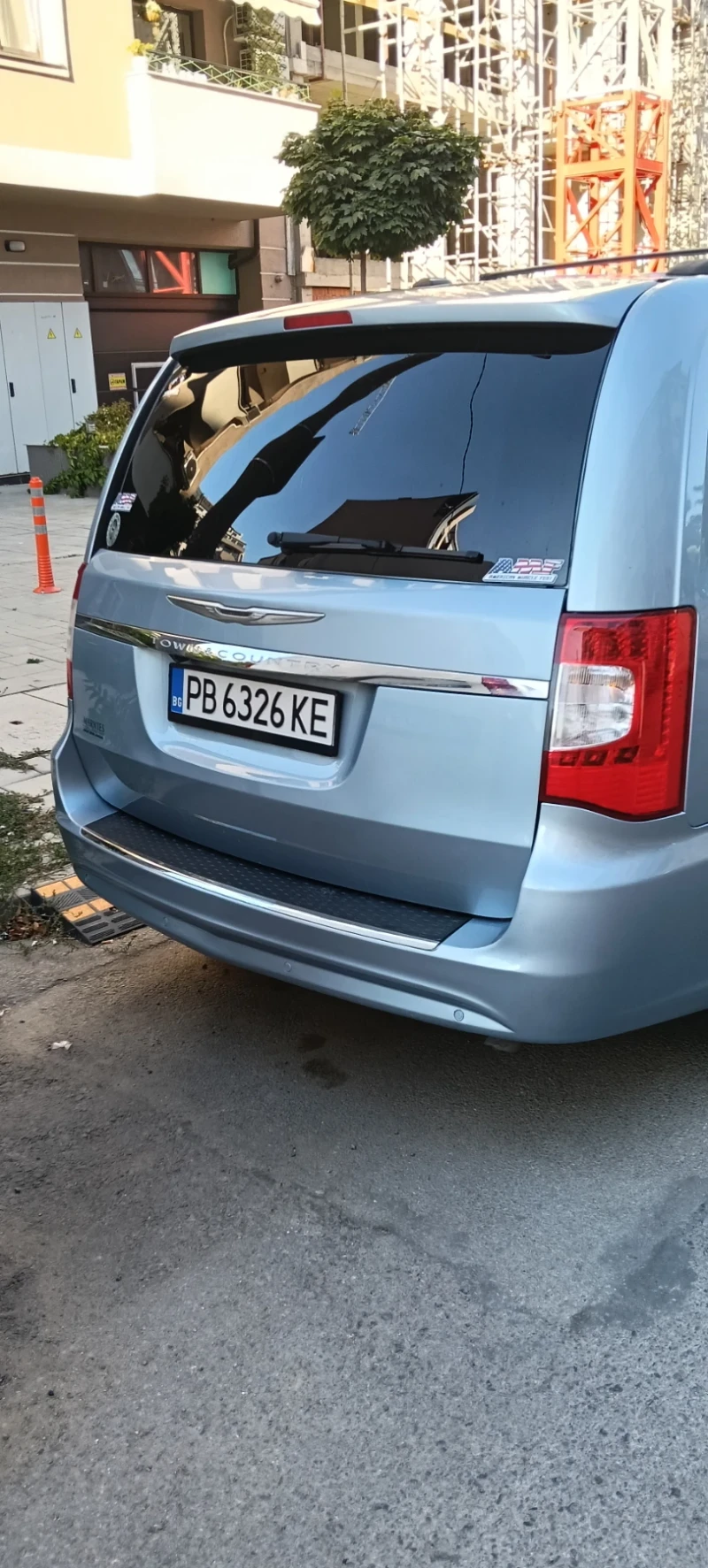 Chrysler Town and Country, снимка 4 - Автомобили и джипове - 52589173