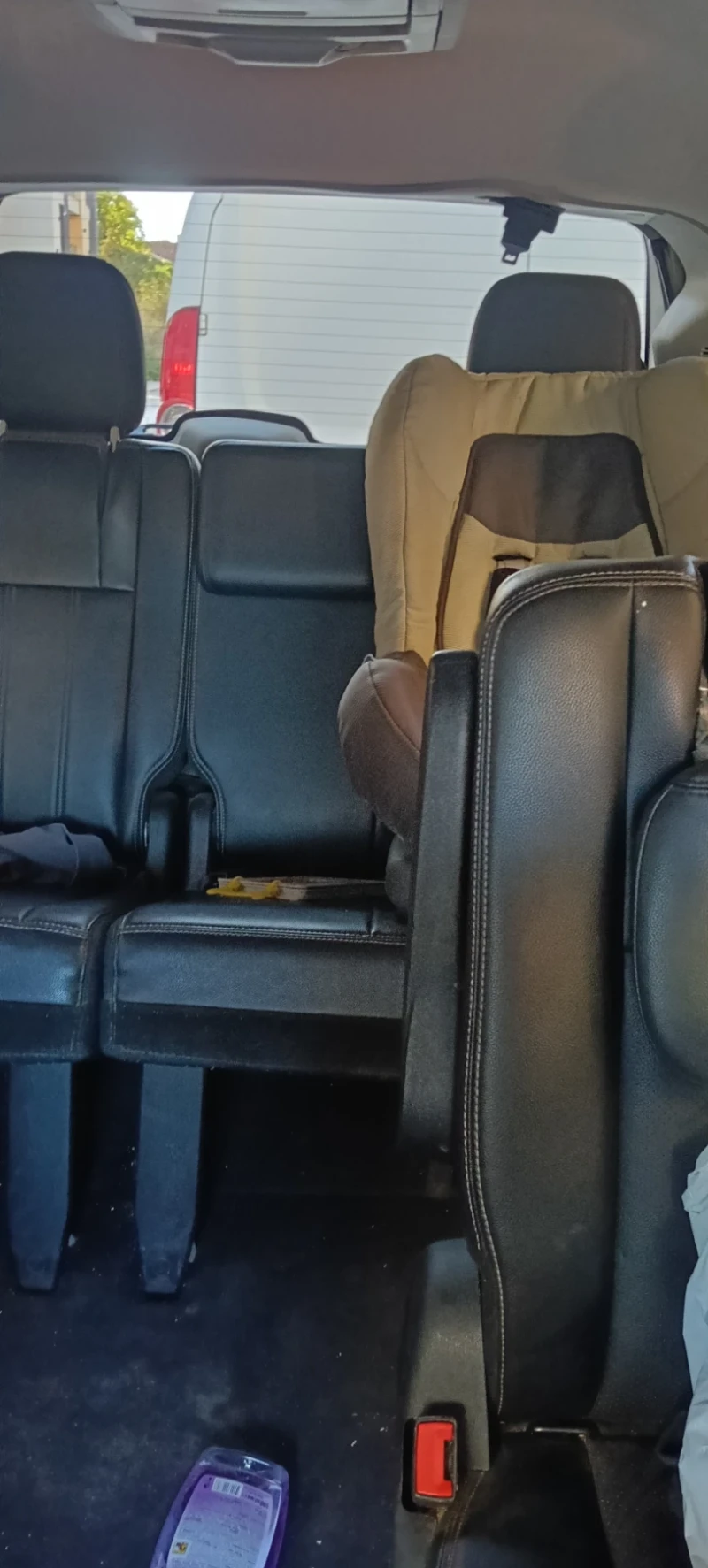 Chrysler Town and Country, снимка 6 - Автомобили и джипове - 52589173