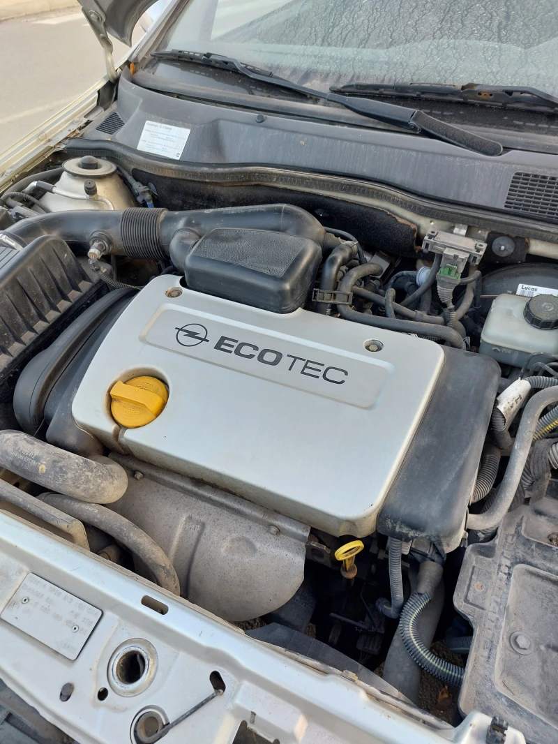 Opel Astra 1.6, снимка 6 - Автомобили и джипове - 52379852