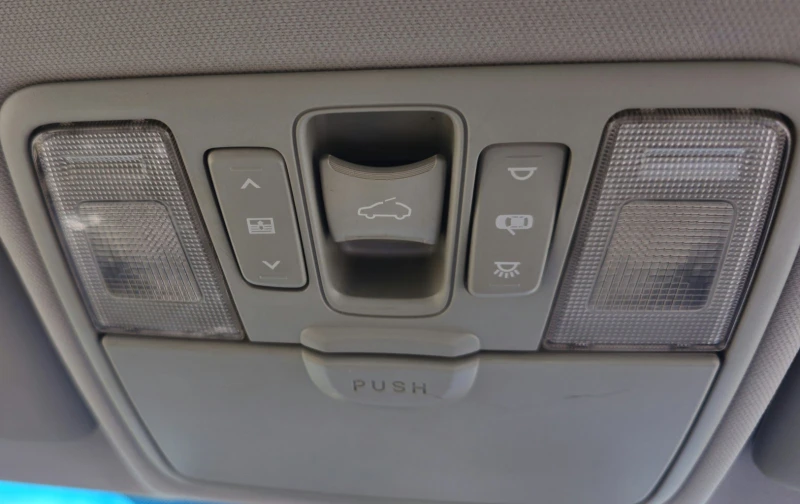 Kia Ceed, снимка 7 - Автомобили и джипове - 52726595