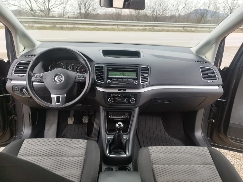 VW Sharan 2.0 Tdi 140  7 места, снимка 10 - Автомобили и джипове - 53483053