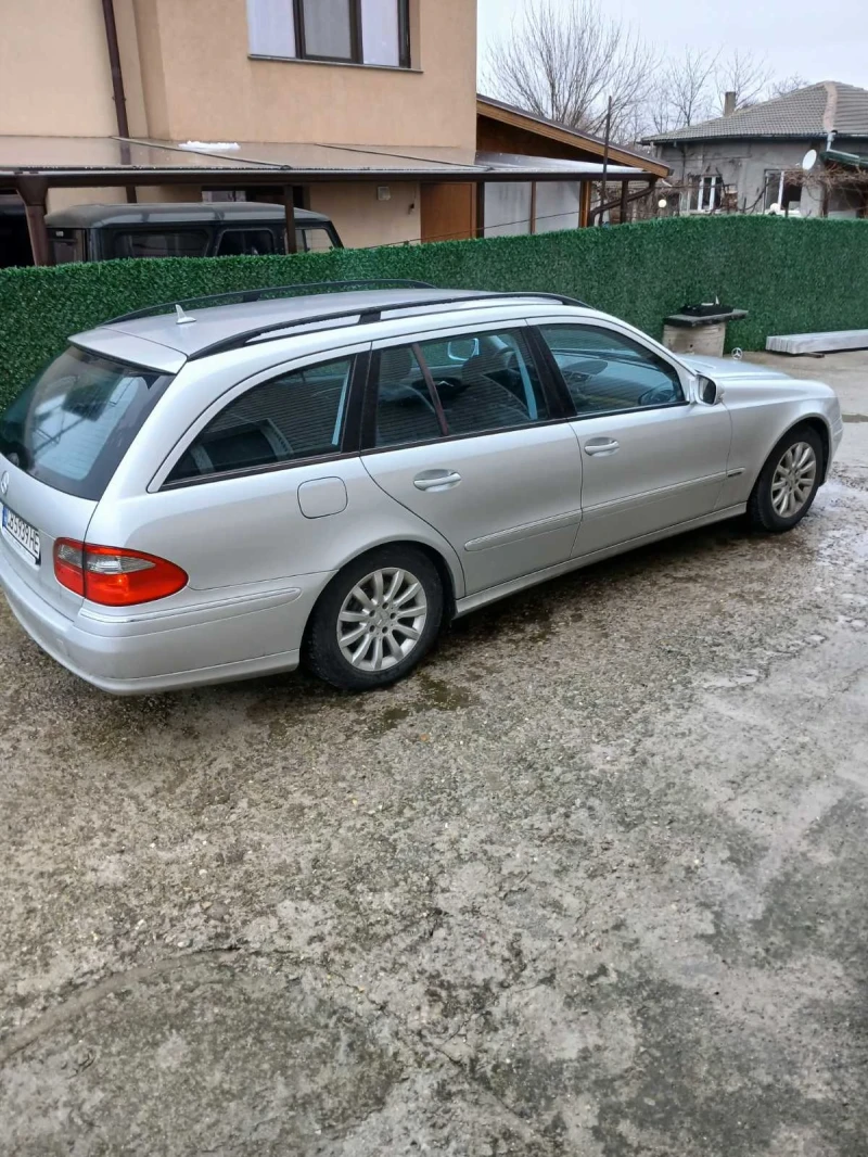 Mercedes-Benz E 280, снимка 3 - Автомобили и джипове - 53507760