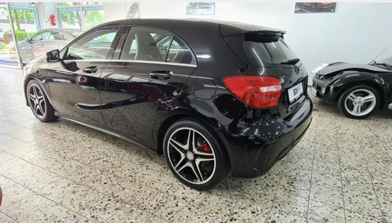 Mercedes-Benz A 180, снимка 1 - Автомобили и джипове - 48583616