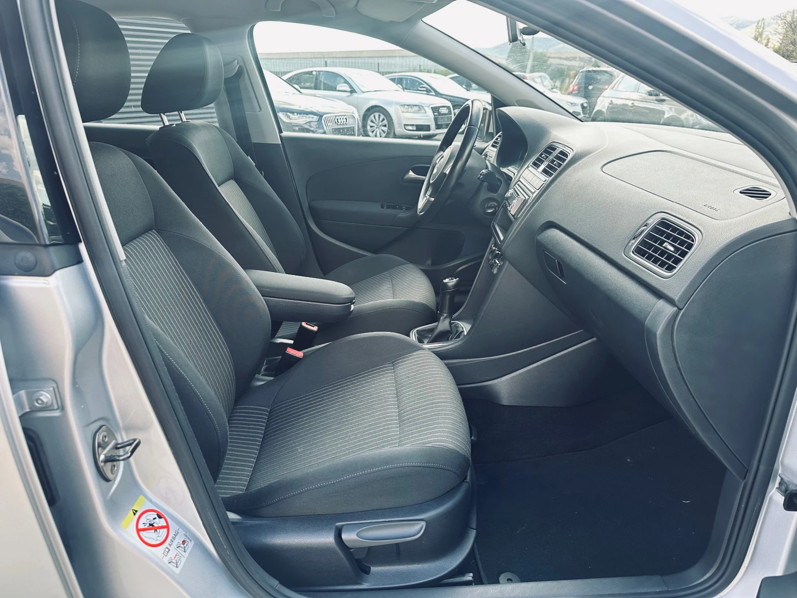 VW Polo 1.6 TDI  | Mobile.bg   15