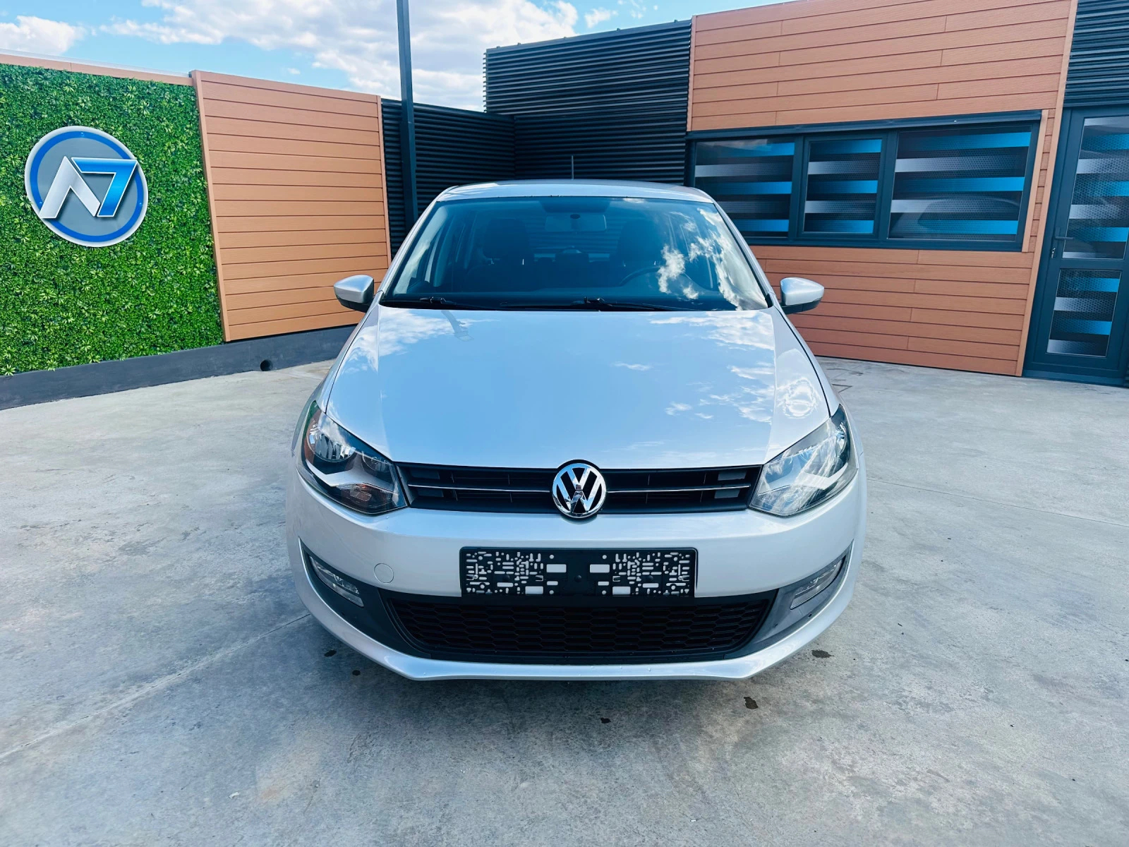 VW Polo 1.6 TDI  - изображение 2