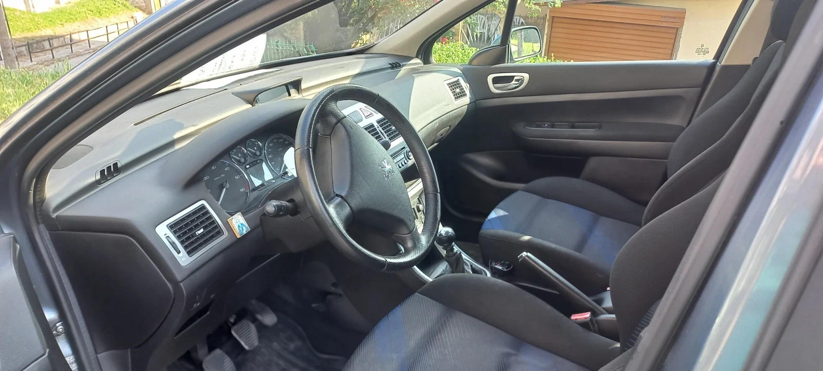 Peugeot 307 2.0 HDI 136к.с. - изображение 8