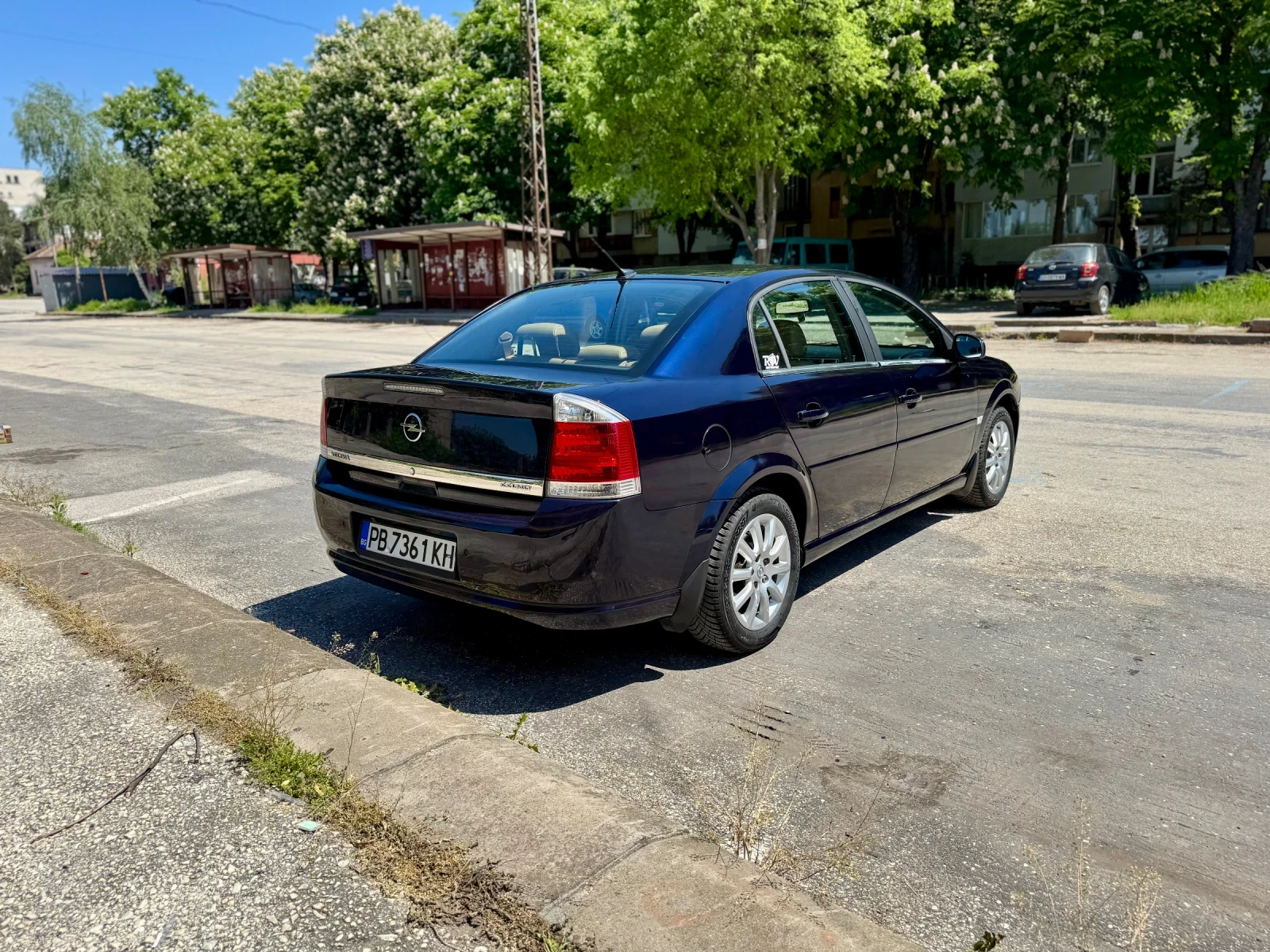 Opel Vectra 2.2 Бензин - изображение 3