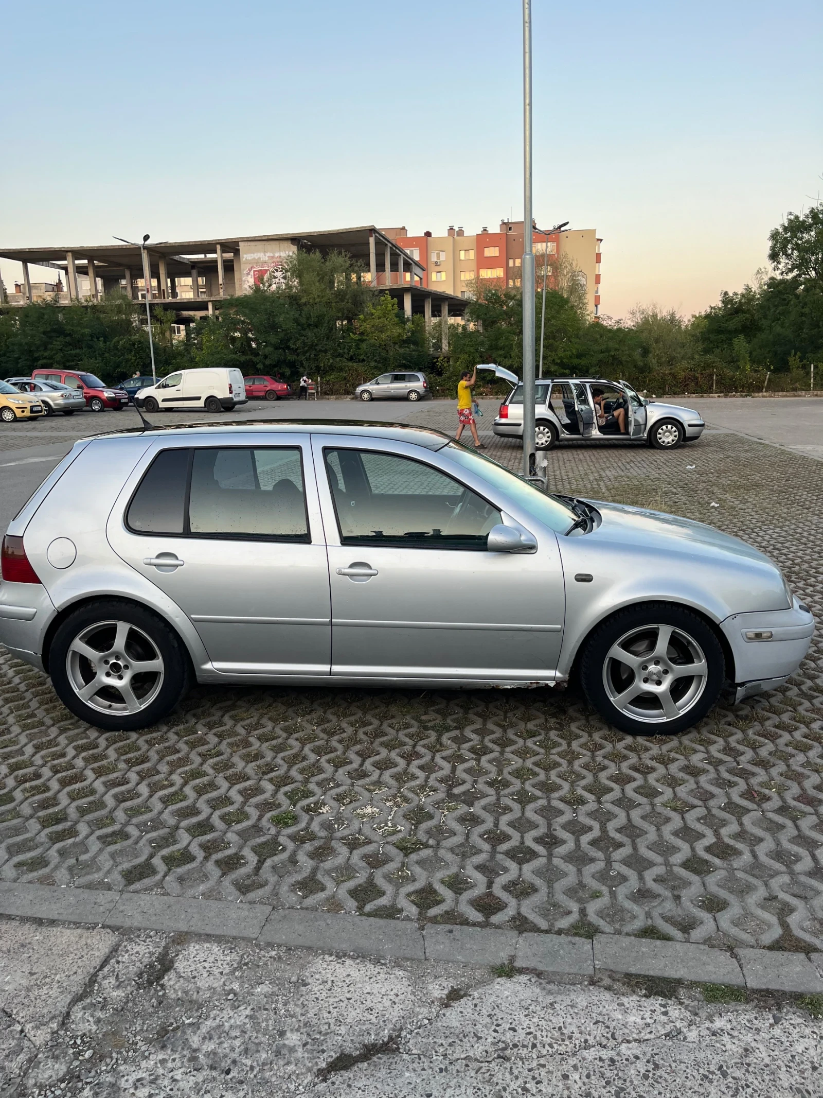 VW Golf  - изображение 4