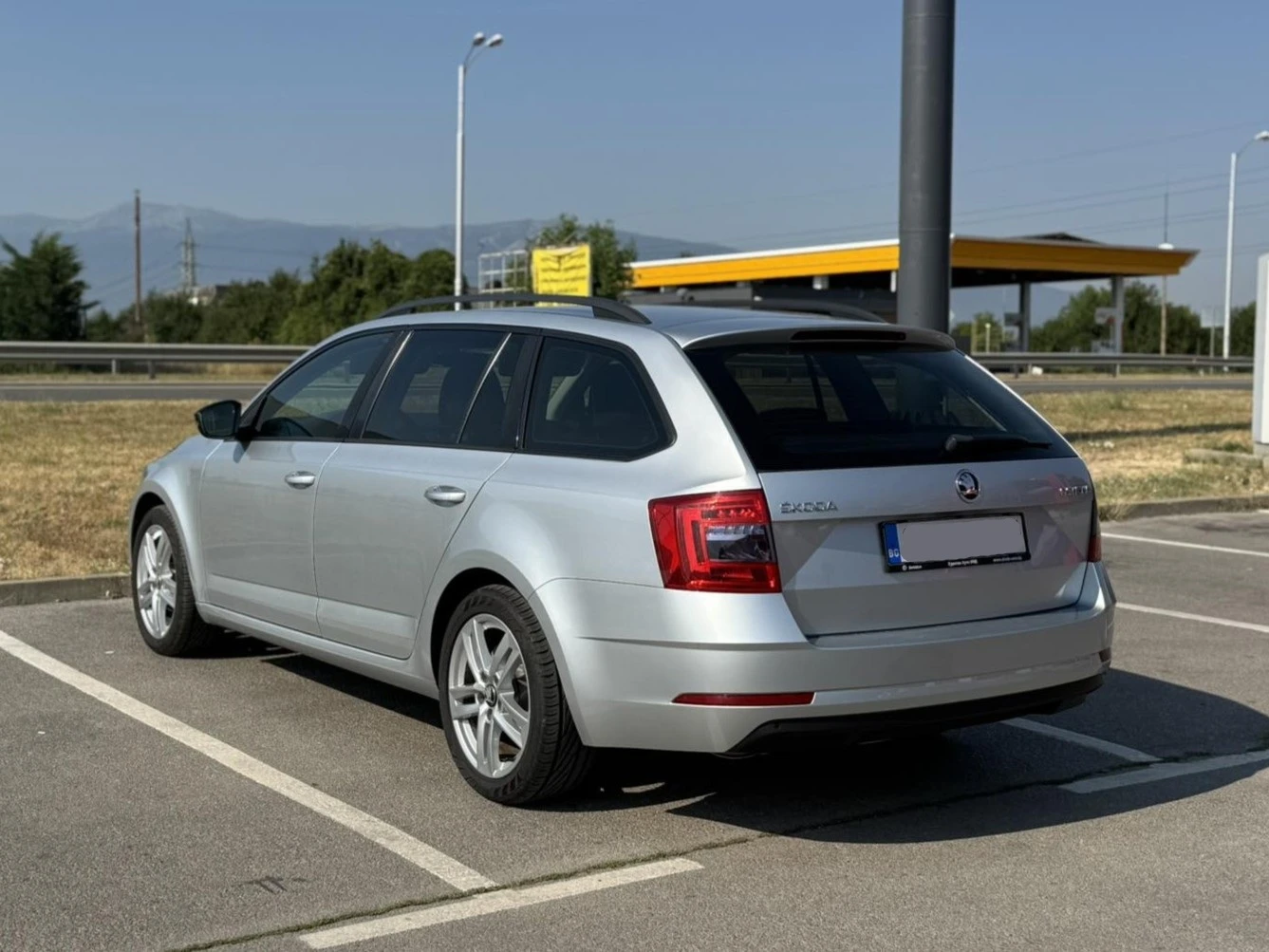 Skoda Octavia 1.5 - изображение 6