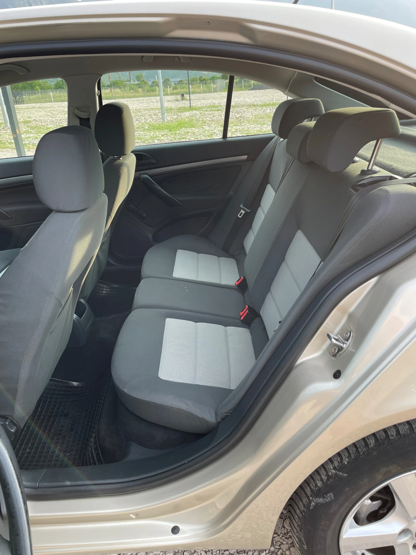 Skoda Octavia 1.9TDI - изображение 9