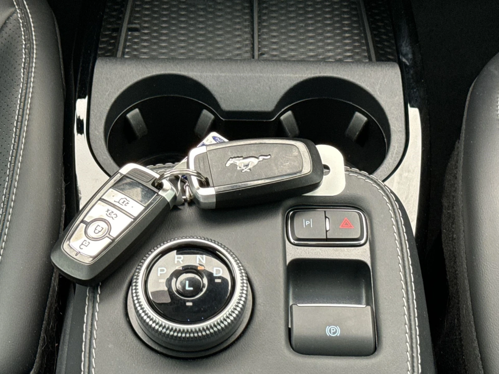 Ford Mustang Mach-E 99 kWh Premium  | Mobile.bg � ����������� 16