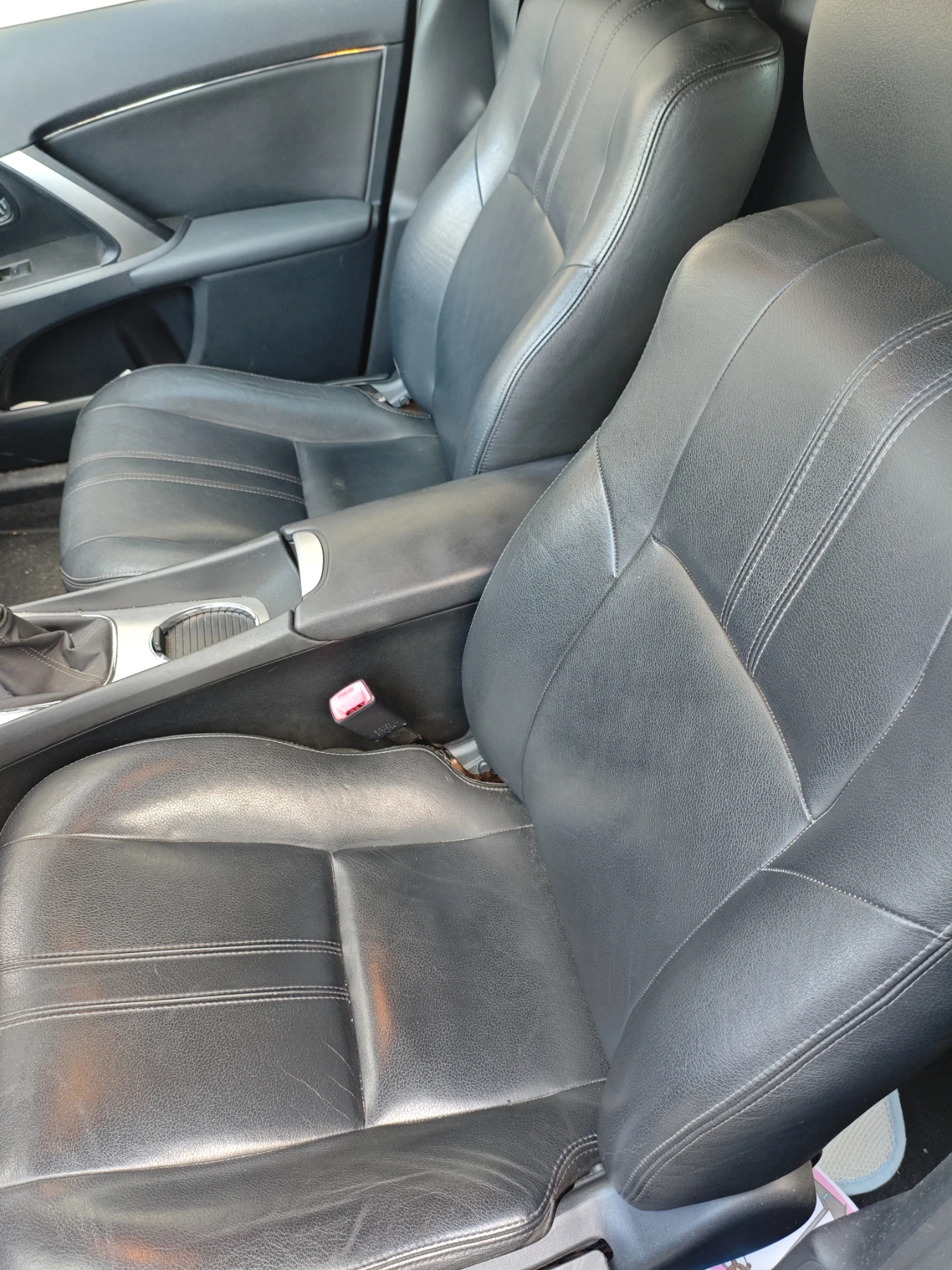 Toyota Avensis | Mobile.bg � ����������� 11