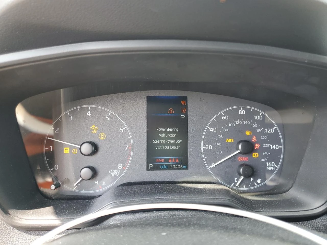 Mercedes-Benz E 300 4MATIC - изображение 10