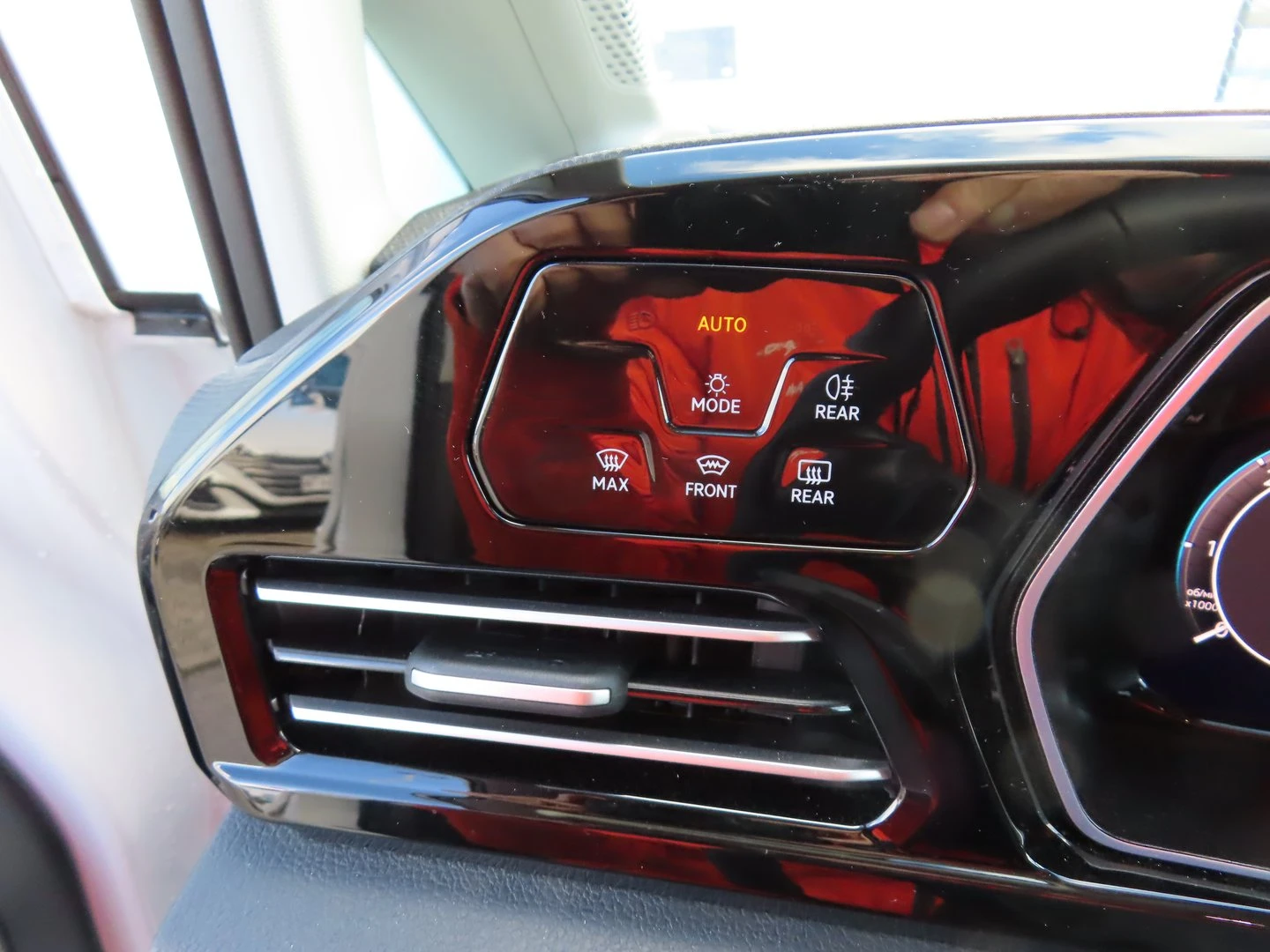 VW Caddy Style TDI 5 ����� | Mobile.bg � ����������� 13