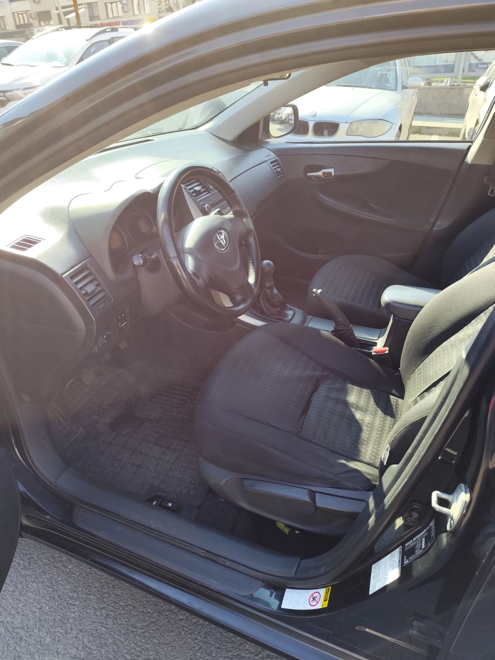 Toyota Corolla  - изображение 2