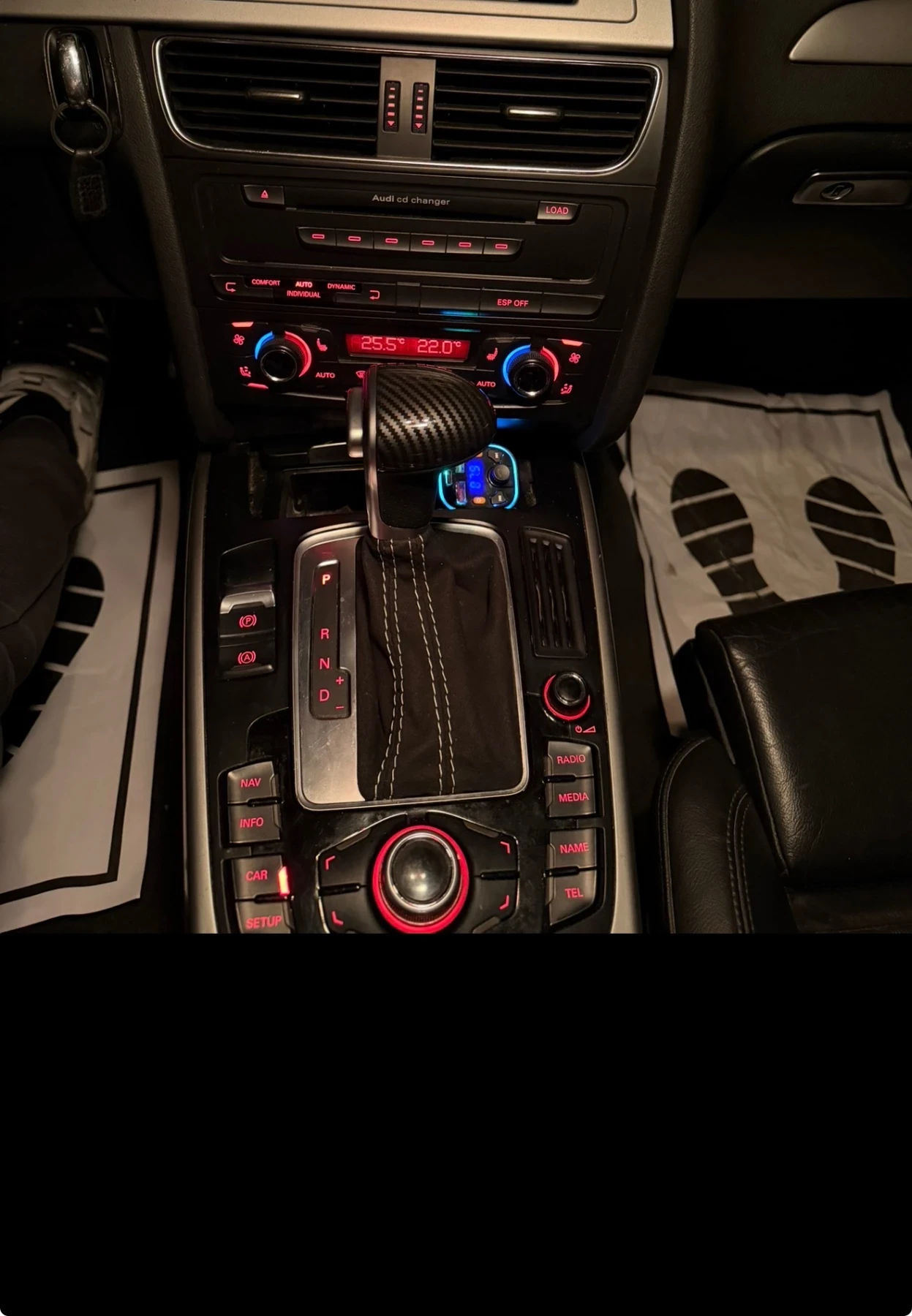 Audi A4 3.2FSI quattro, снимка 6 - Автомобили и джипове - 54058403