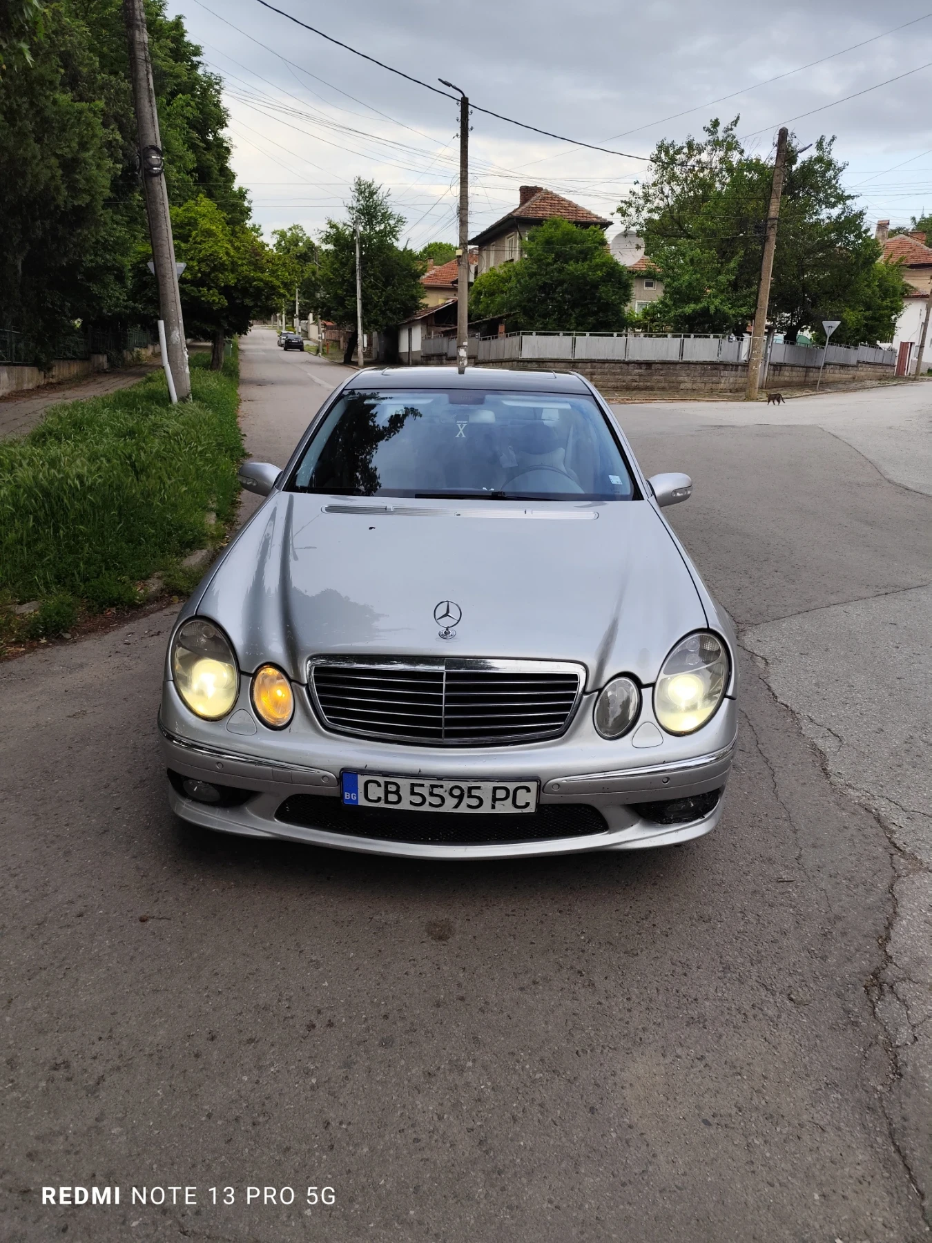 Mercedes-Benz E 500, снимка 3 - Автомобили и джипове - 54639388