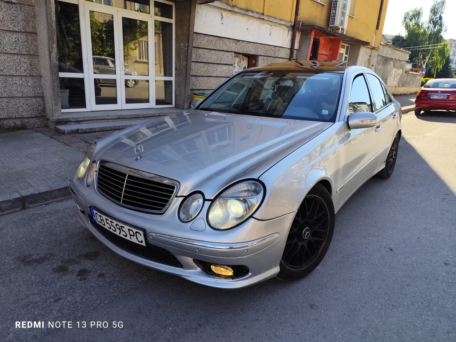 Mercedes-Benz E 500, снимка 8 - Автомобили и джипове - 54639388