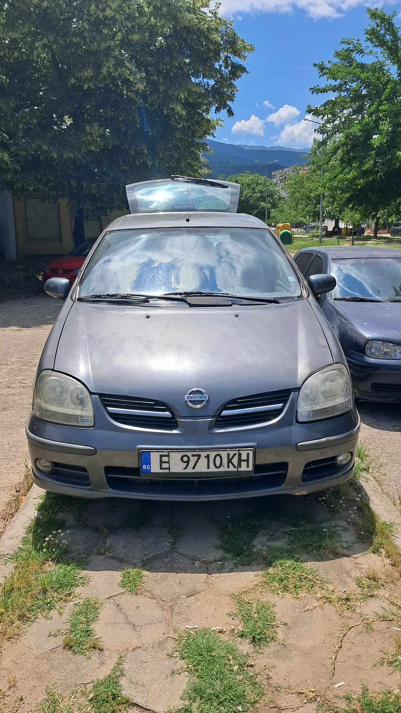 Nissan Almera tino, снимка 6 - Автомобили и джипове - 54683173