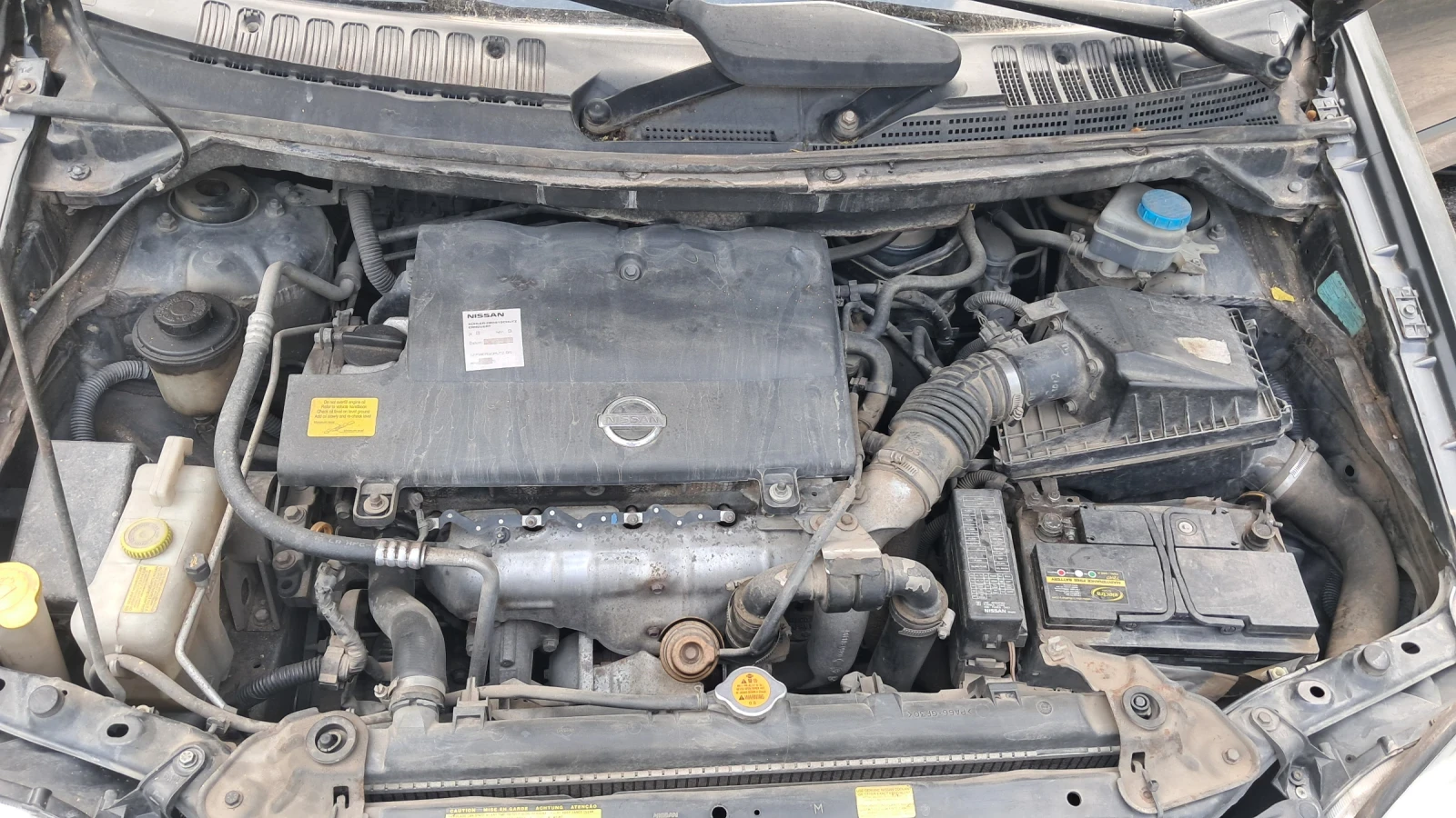 Nissan Almera tino, снимка 5 - Автомобили и джипове - 54683173