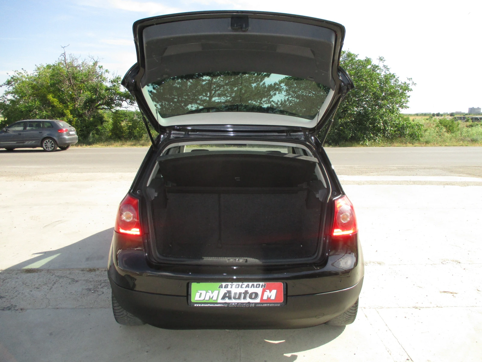 VW Golf 1.9TDI/105кс./6-СКОРОСТИ/КАТО НОВА, снимка 16 - Автомобили и джипове - 54843918
