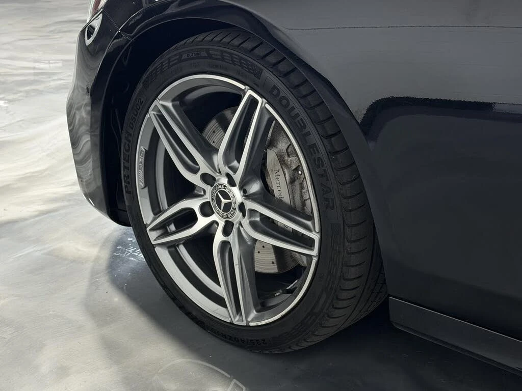 Mercedes-Benz E 450 4MATIC* AMG* BURMESTER* DISTRONIC* 360* ПАНОРАМА, снимка 5 - Автомобили и джипове - 55325225