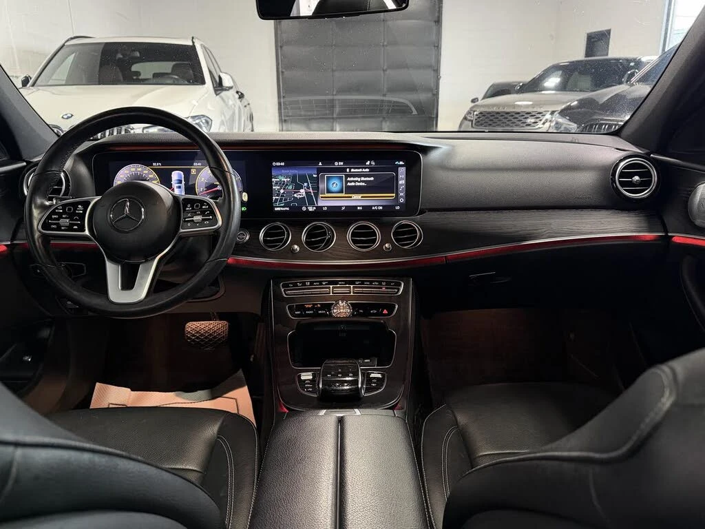 Mercedes-Benz E 450 4MATIC* AMG* BURMESTER* DISTRONIC* 360* ПАНОРАМА, снимка 10 - Автомобили и джипове - 55325225