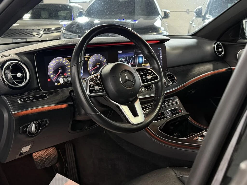 Mercedes-Benz E 450 4MATIC* AMG* BURMESTER* DISTRONIC* 360* ПАНОРАМА, снимка 9 - Автомобили и джипове - 55325225