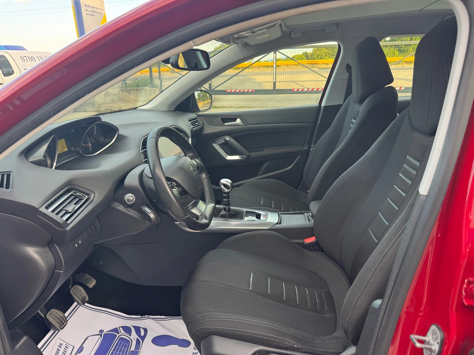 Peugeot 308 1.6 HDI 115kc ALLURE �������� | Mobile.bg � ����������� 10