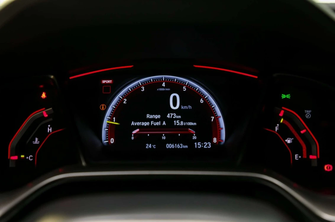 Honda Civic LIMITED EDITION 1 OF 1020 / ЛИЗИНГ / ЦЕНА до БГ, снимка 15 - Автомобили и джипове - 55474266