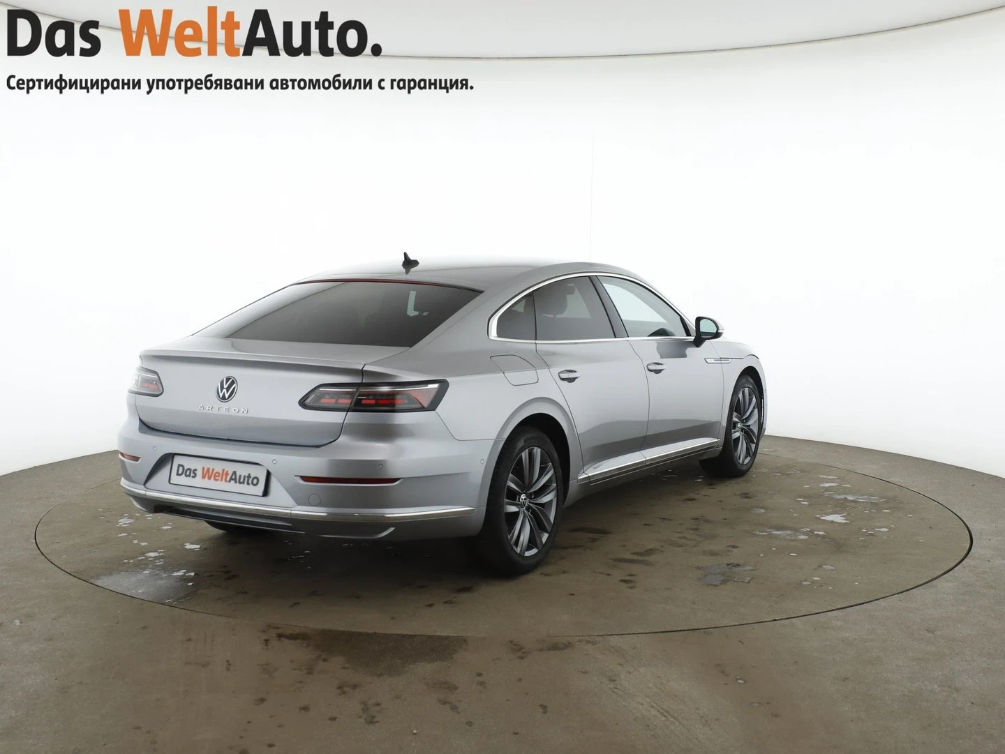 VW Arteon 2.0d 150hp, снимка 14 - Автомобили и джипове - 55692253