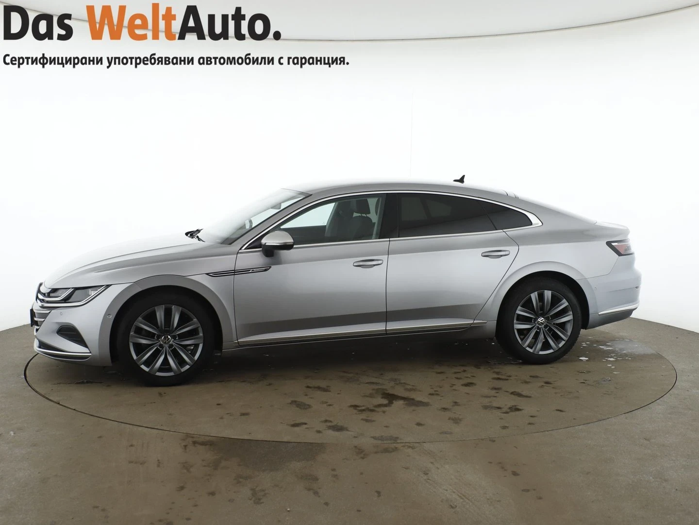 VW Arteon 2.0d 150hp, снимка 15 - Автомобили и джипове - 55692253