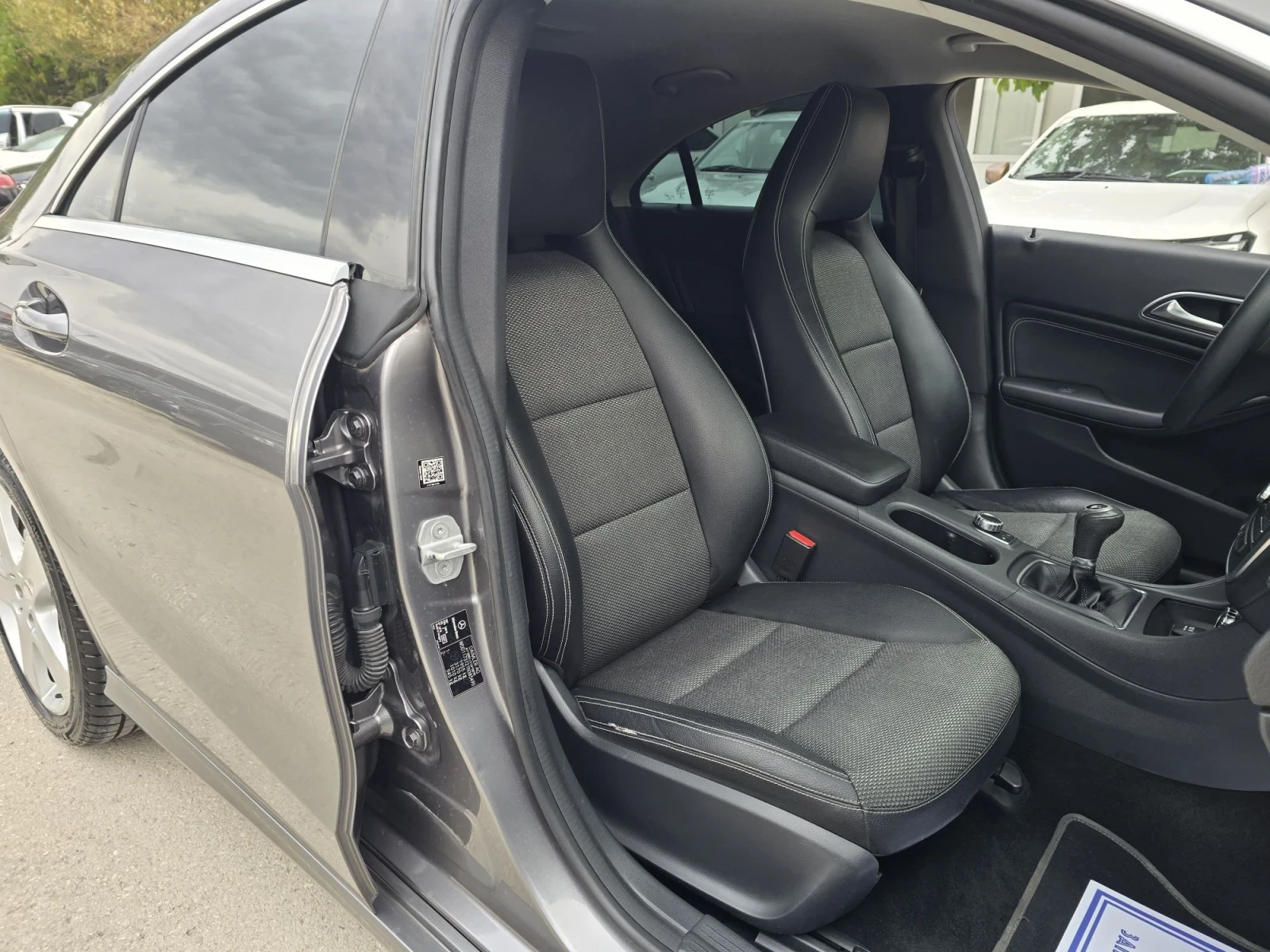 Mercedes-Benz CLA 180 D 110�.� 6 �������� ��� ���������  | Mobile.bg � ����������� 14