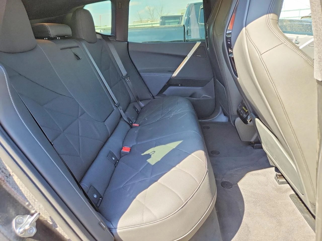 BMW iX XDRIVE50 , снимка 10 - Автомобили и джипове - 56430461