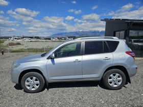 Toyota Rav4 2.2 D4D , снимка 2