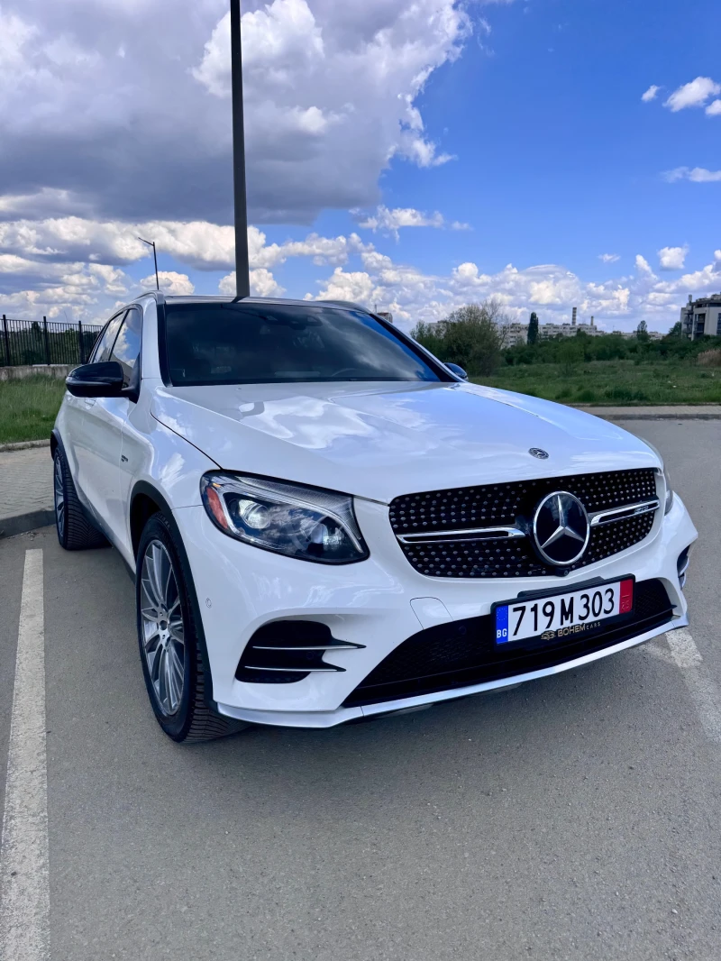 Mercedes-Benz GLC 43 AMG Polar White Night Pack 2018, снимка 3 - Автомобили и джипове - 52336394